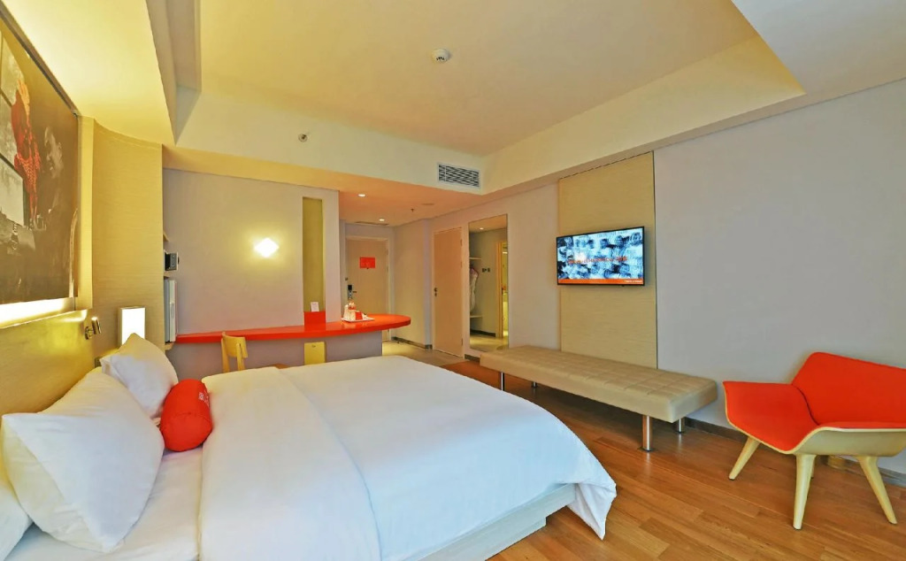 HARRIS Hotel & Conventions Solo