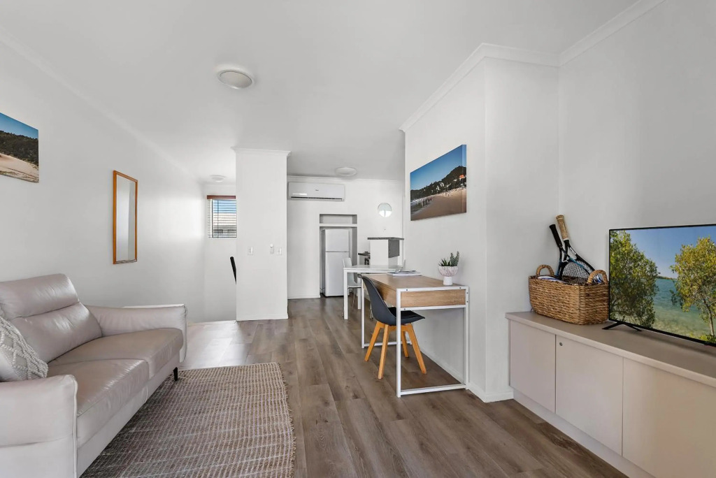 1 Bedroom Unit in 4 Star Tropical Resort in Noosaville