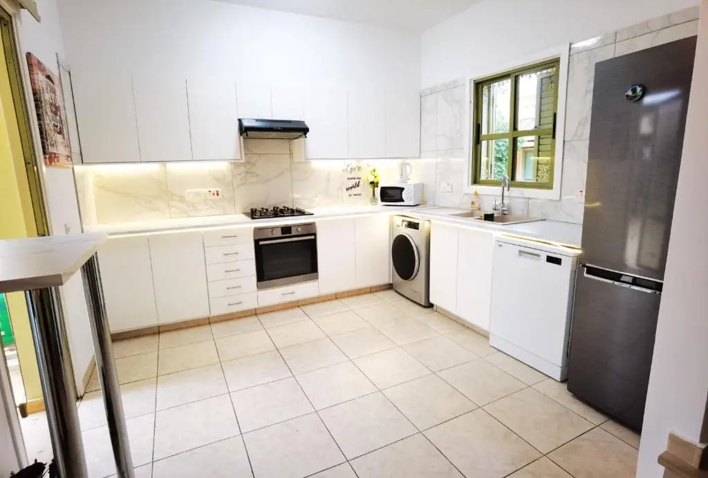 Golden Coast Marina 4 Bed Villa