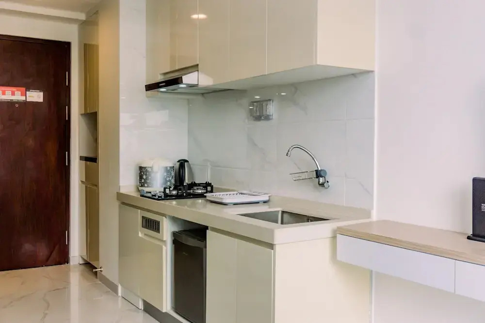 Well Furnished And Comfy Studio Sky House Bsd Apartment