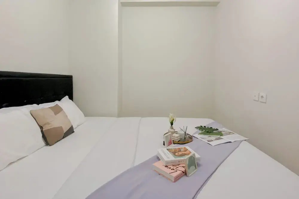 Well Designed 2Br At Nifarro Park Apartment