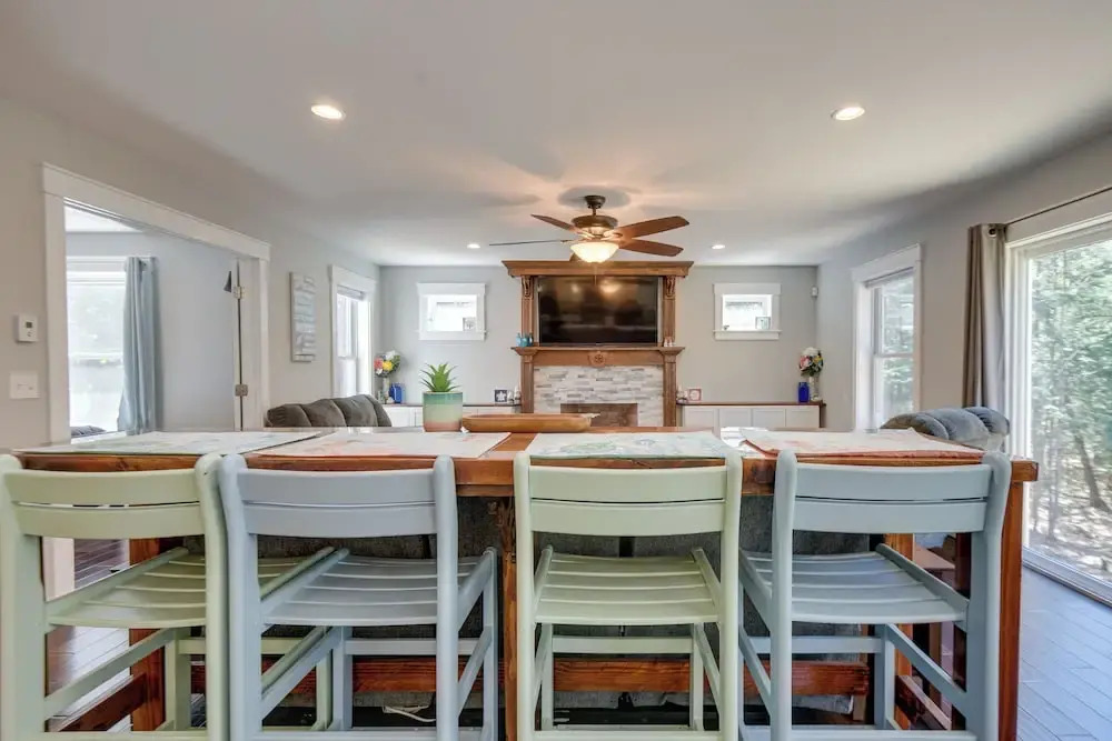 Stunning Wells Home w/ Fire Pit & Porch
