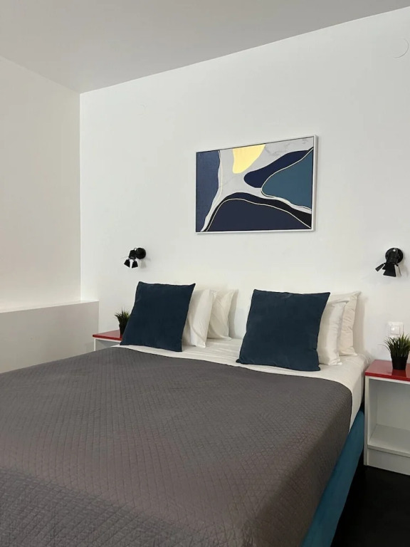 Luxor Suites Venizelou