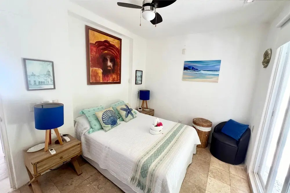 Oceanfront Villa w Private Jacuzzi & Club Access