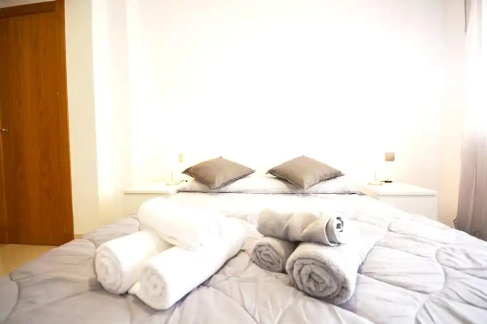 Apartment with 3 Bedrooms in Benalmádena, with Wonderful Sea View, Pool Access And Furnished Terrace