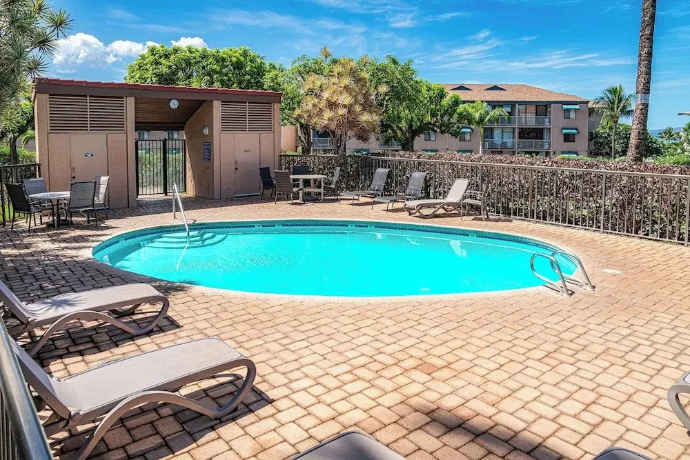 Maui Vista 2-301 - Modern and Bright Renovation in Building 2, No Carpet, AC!