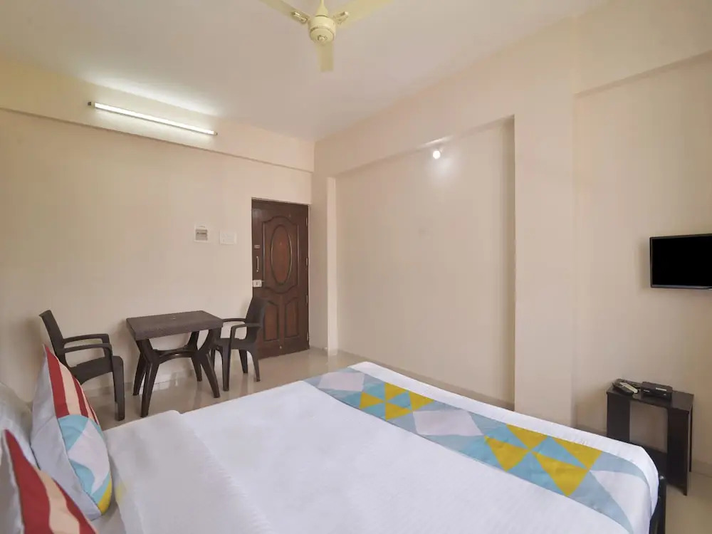 OYO 22479 Home Pool View Studio Near Margao