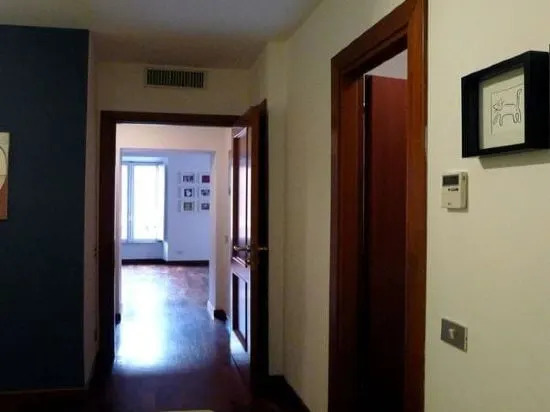 Art Atelier Flat