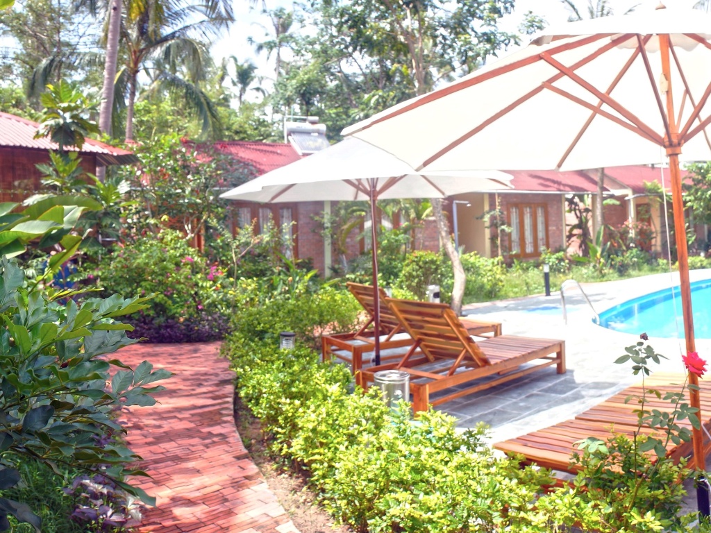 Sirena Resort