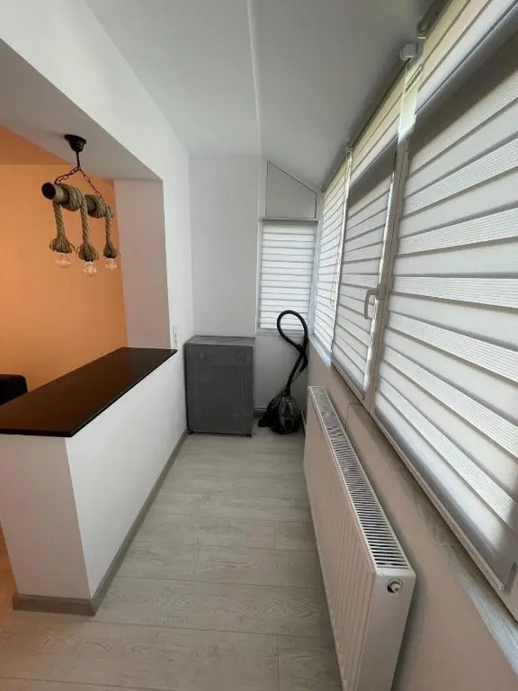 Robert’s Brilliant Apartament