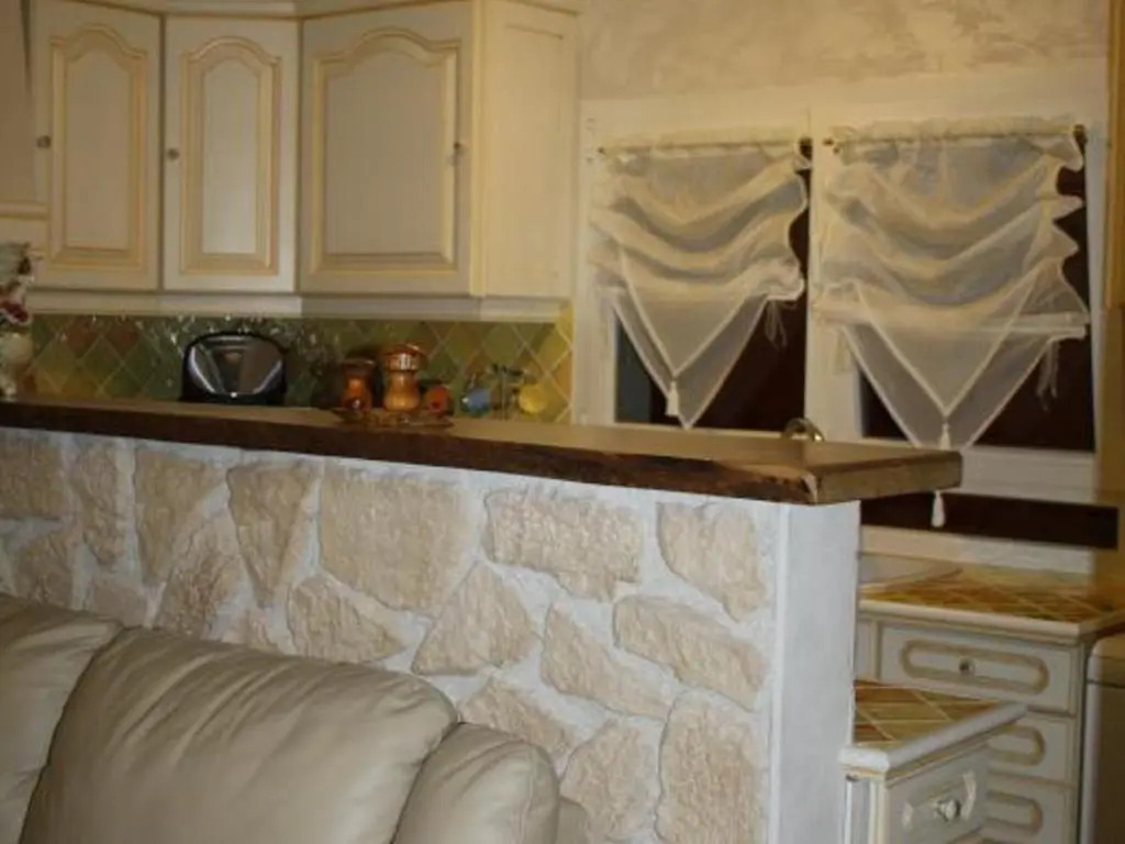 Maison rénovée près de lAllier avec grand jardin - FR-1-489-110