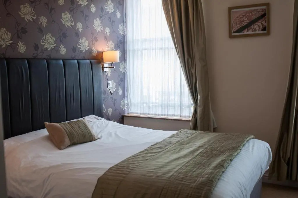 The Lion Hotel