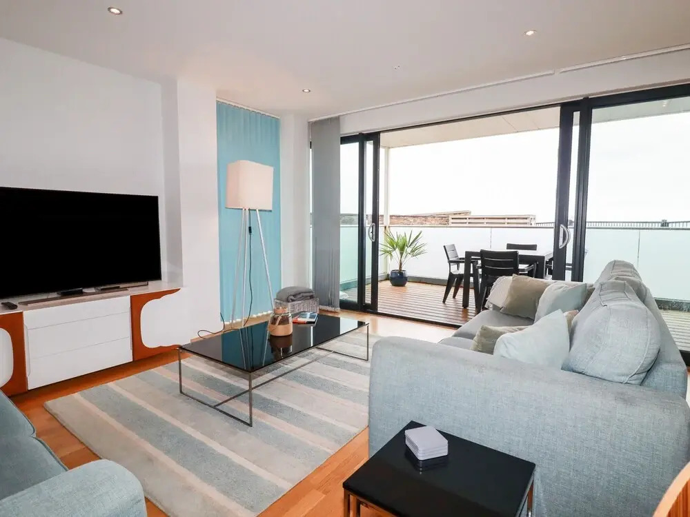 Fistral Pearl