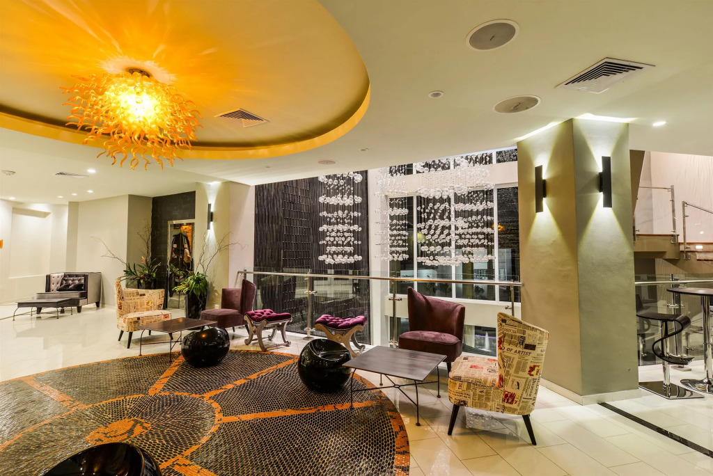 Kinam Hotel