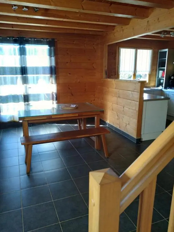 Maison écoresponsable classée 3 étoiles avec son jardin clos