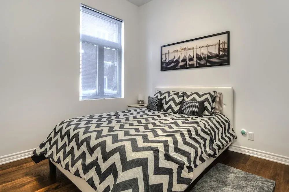 St Laurent Apartments