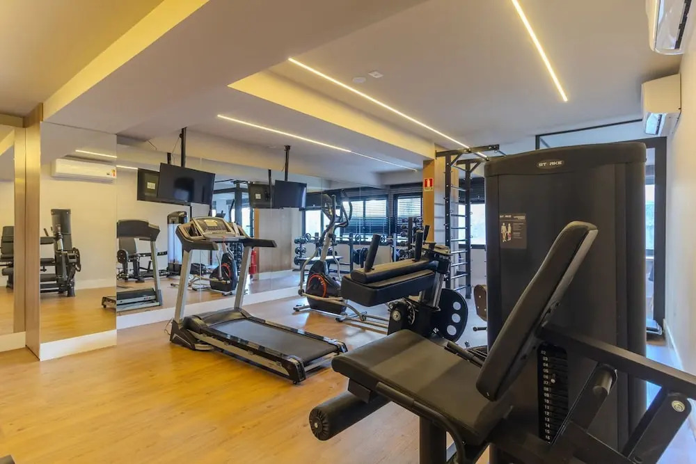 Studio com Academia a 700 m da Esta o da Lapa