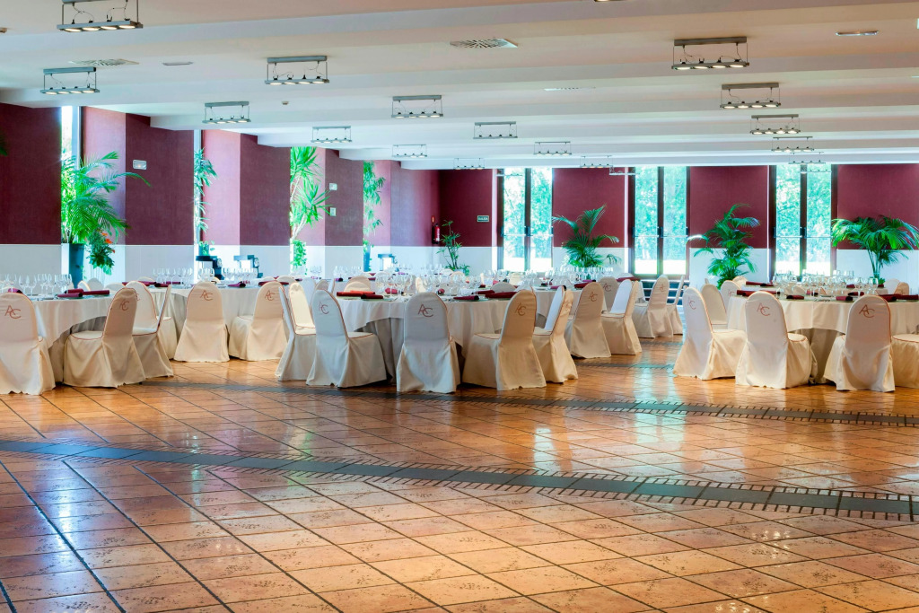 AC Hotel Palacio de Santa Ana by Marriott