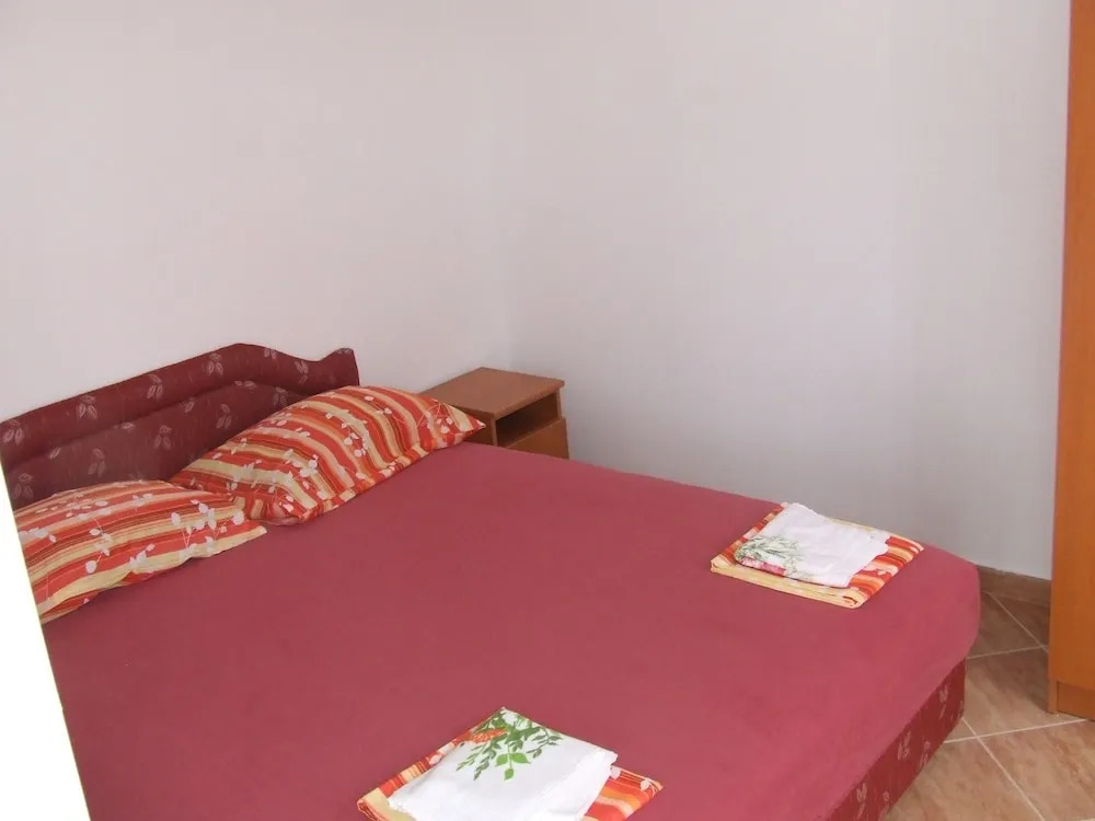 Apartments Lazović