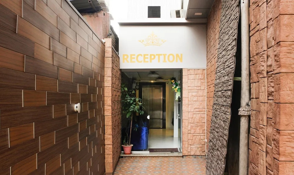 Hotel Indralok Inn