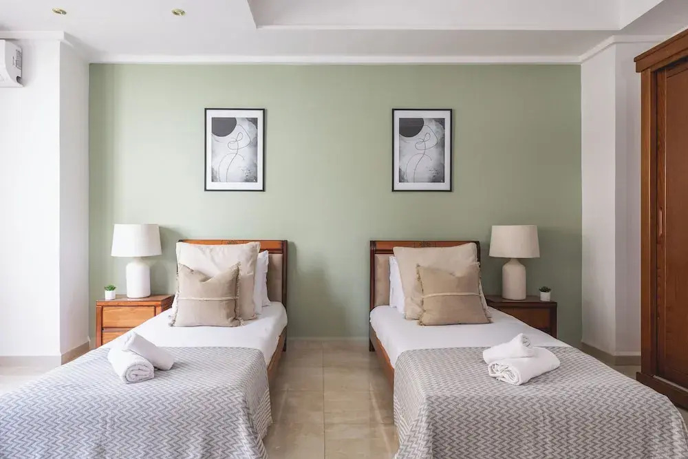 Luxueux Appartement à Bir Mourad Raïs