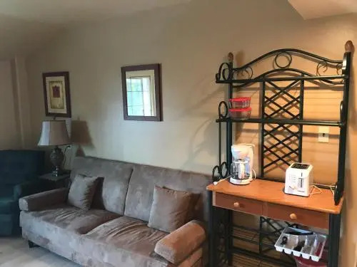 Economy Guest Village and Apartments