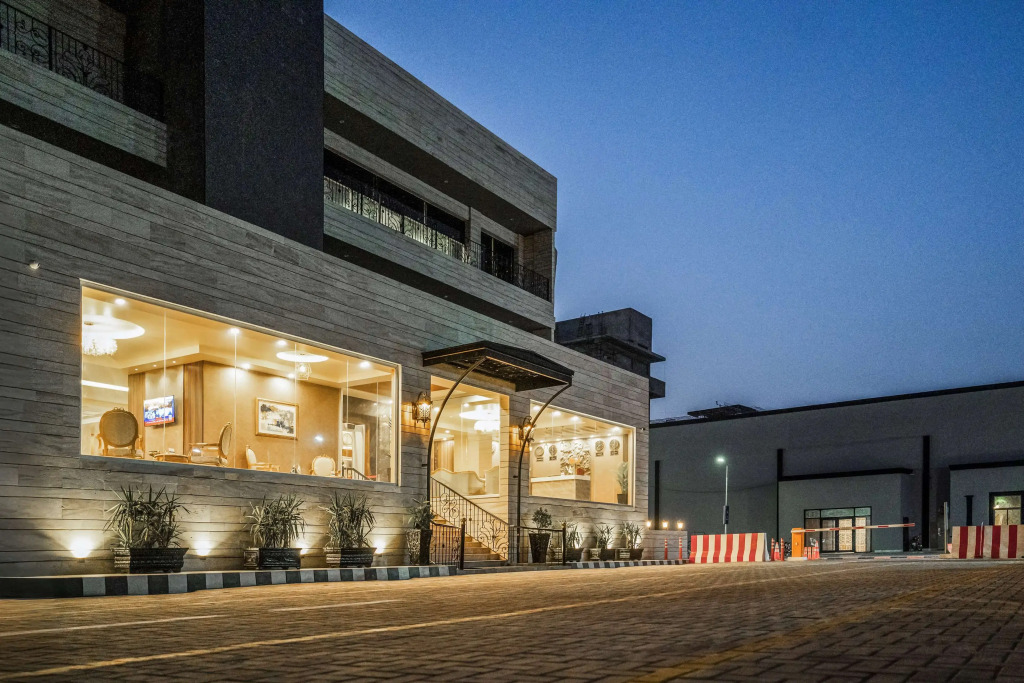 Отель Best Western Faisalabad City