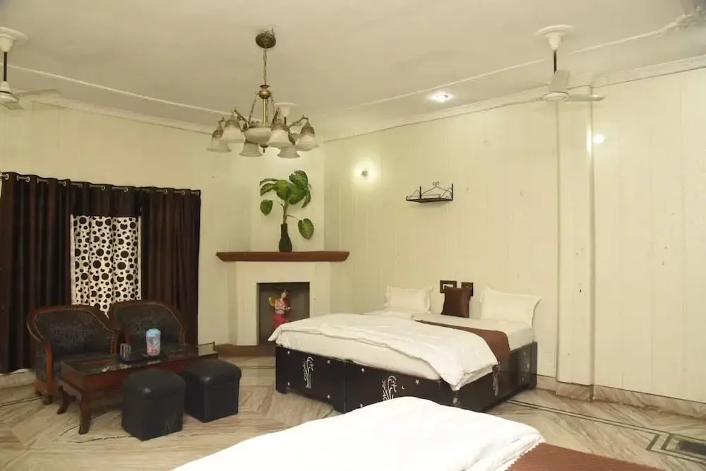 Hotel Vills Guest House Lucknow