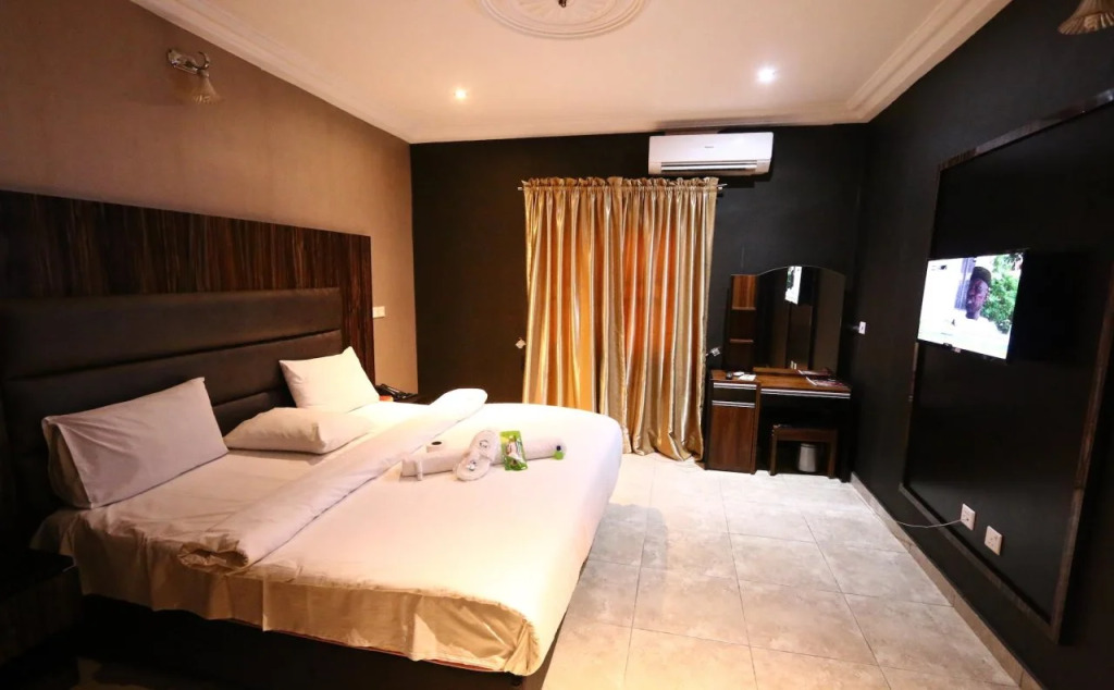ST Hotel Apartment