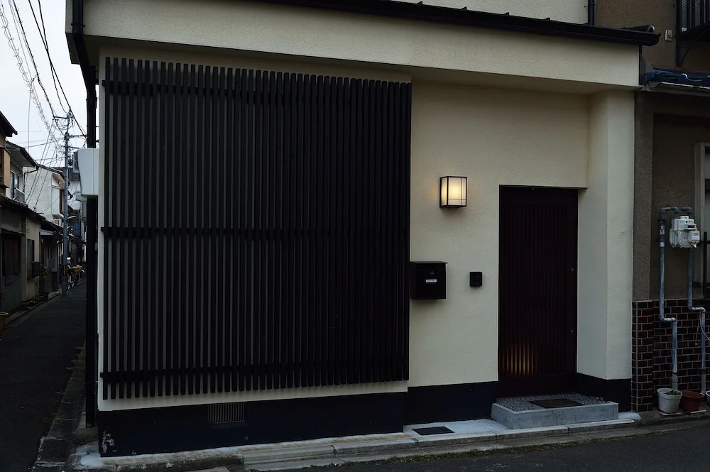 Tomogaki Inn
