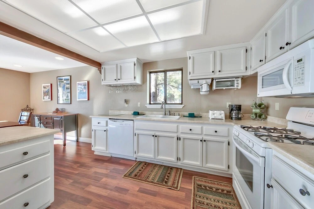 Tahoe Tyrol Lodge  3341ph 4 Bedroom Home