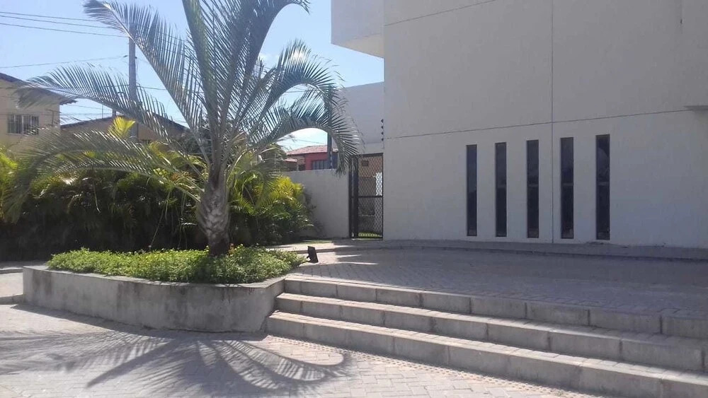 Laguna Suites
