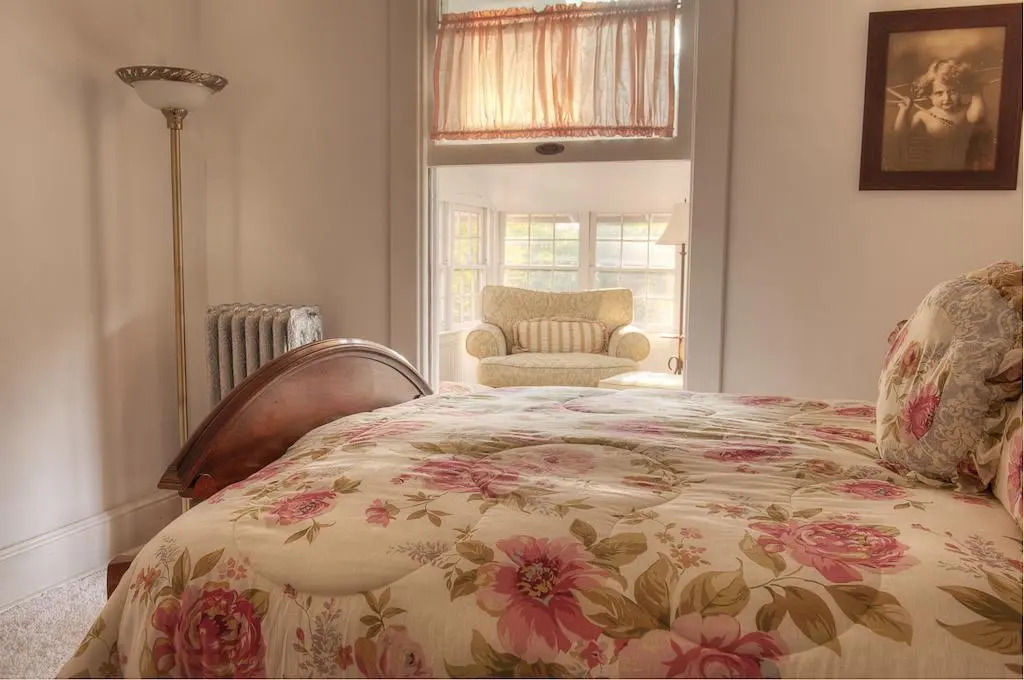 The Jackie O' House Bed and Breakfast