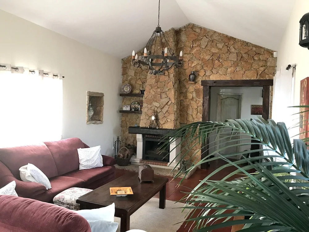 House With 4 Bedrooms in Ericeira, With Wonderful sea View, Enclosed G