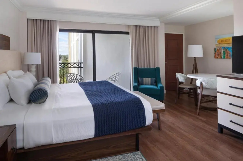 The Atlantic Suites on the Ave