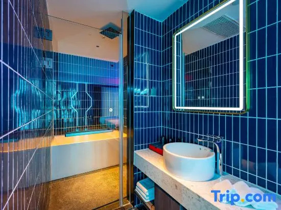 Wanfei Tencent TiMi Hotel (Hangzhou Huanglong Vanke International Center Store)