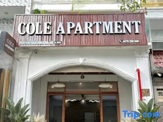 Cole Hotel & Apartment