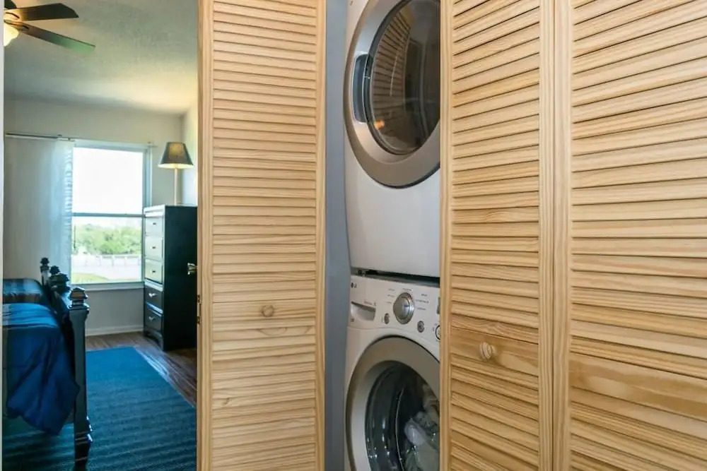 Cove at Sandy Pointe Unit 202a