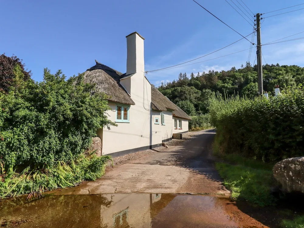 Alice Cottage