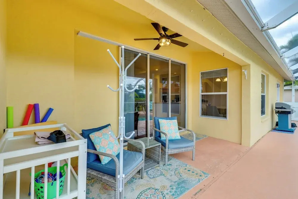 6 Mi to Coast: Cape Coral Family Home