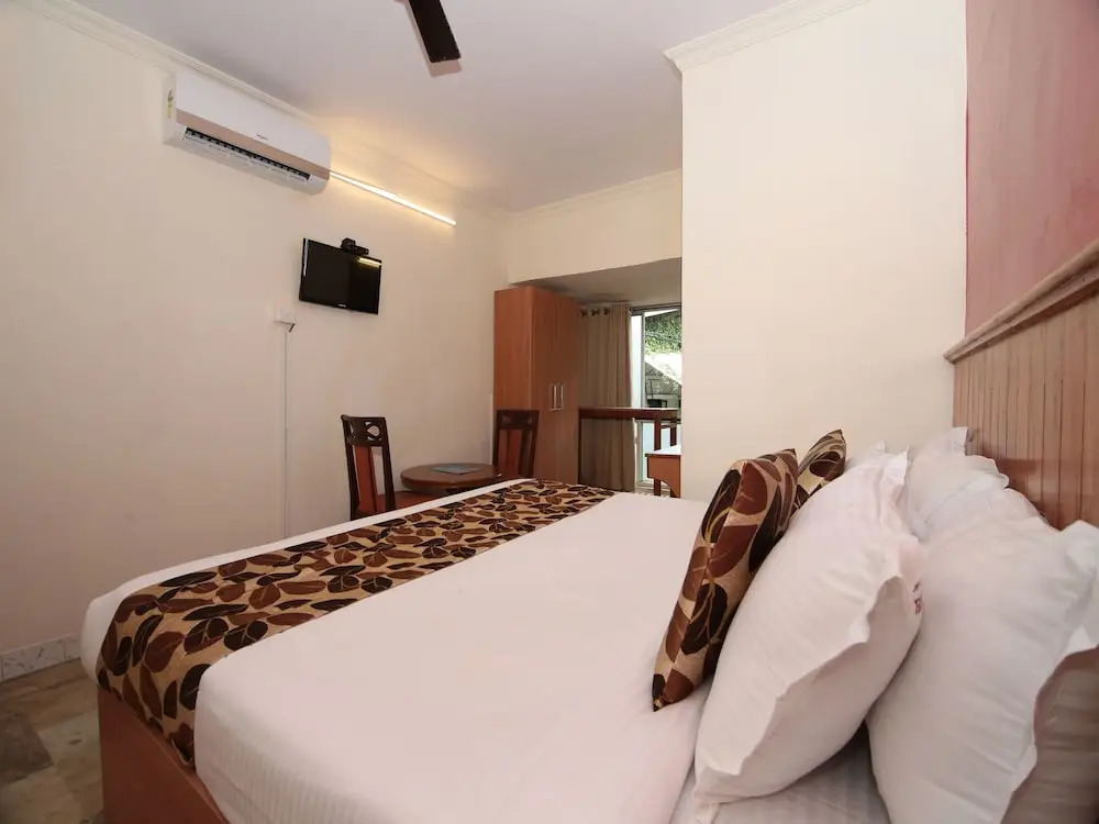 OYO 9310 Hotel Viceroy