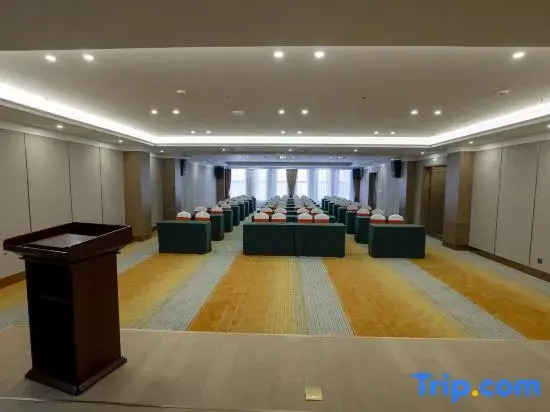 Vienna Hotel ( Weifang Fangzi Hotel )