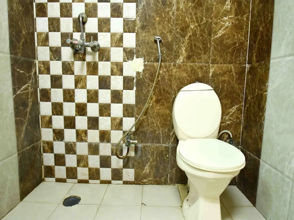 Oyo 3845 Linear Inn