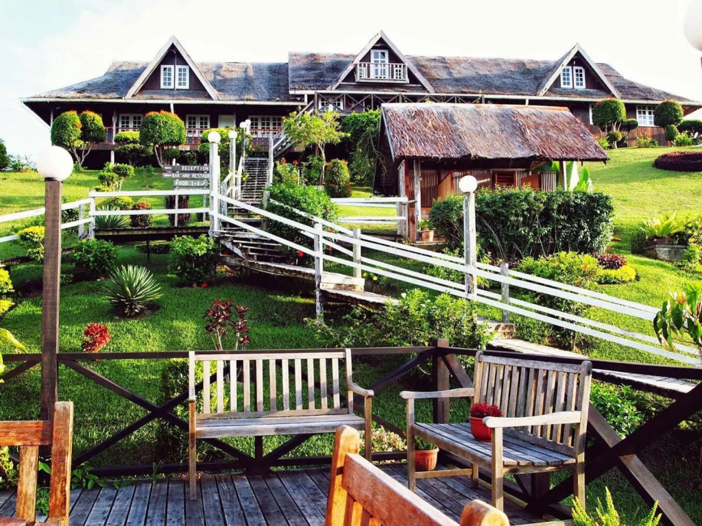 Borneo Tempurung Seaside Lodge