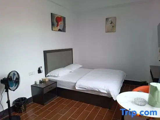 Huairui Accommodation (Zhongshan Tanzhou)