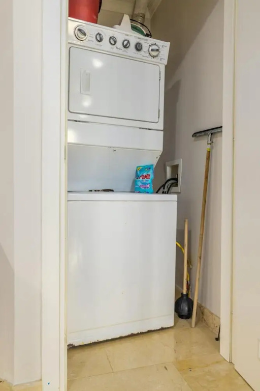 One Bedroom Condo w Amazing Views Luxurycomplex