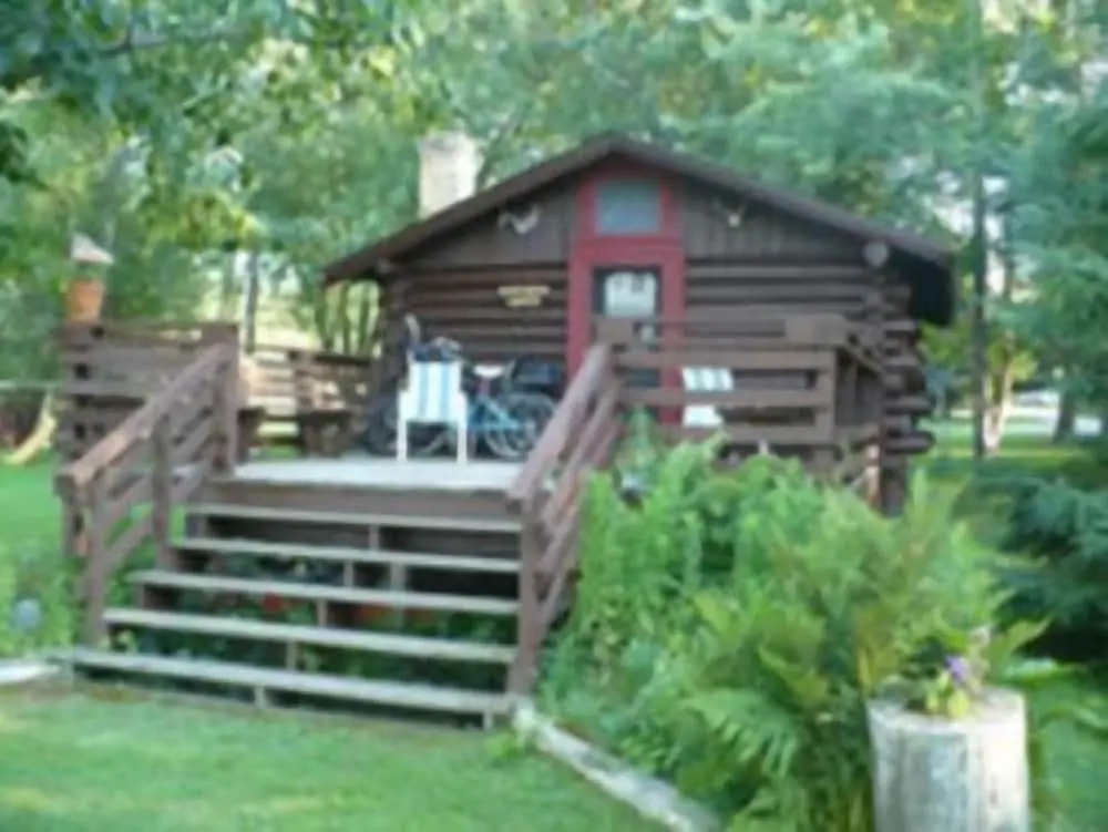 Grey Wolf Lodge