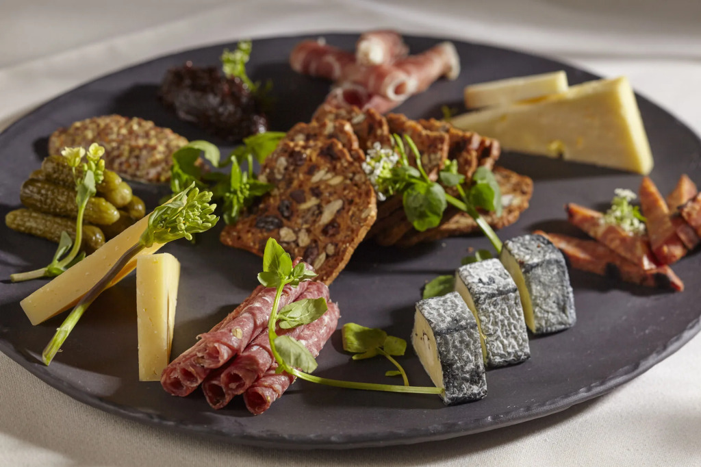 Wedgewood Hotel & Spa - Relais & Chateaux