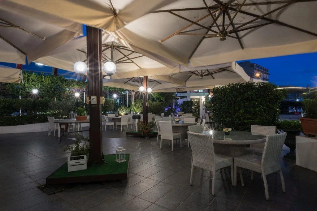 Magris Hotel