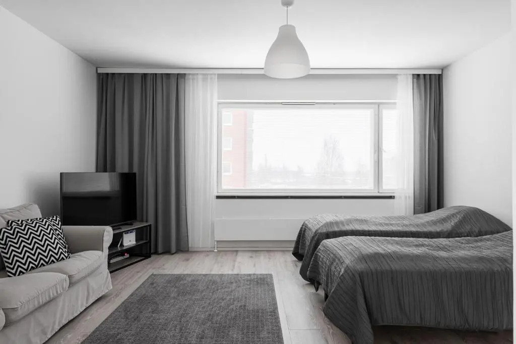 Fresh 2BR-apartment with FREE parking
